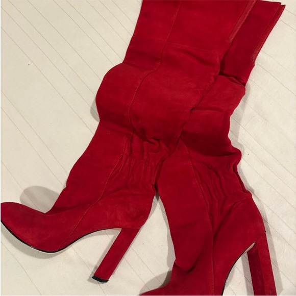 Christian Dior Red Suede Over-The-Knee Boots - Picture 8 of 8